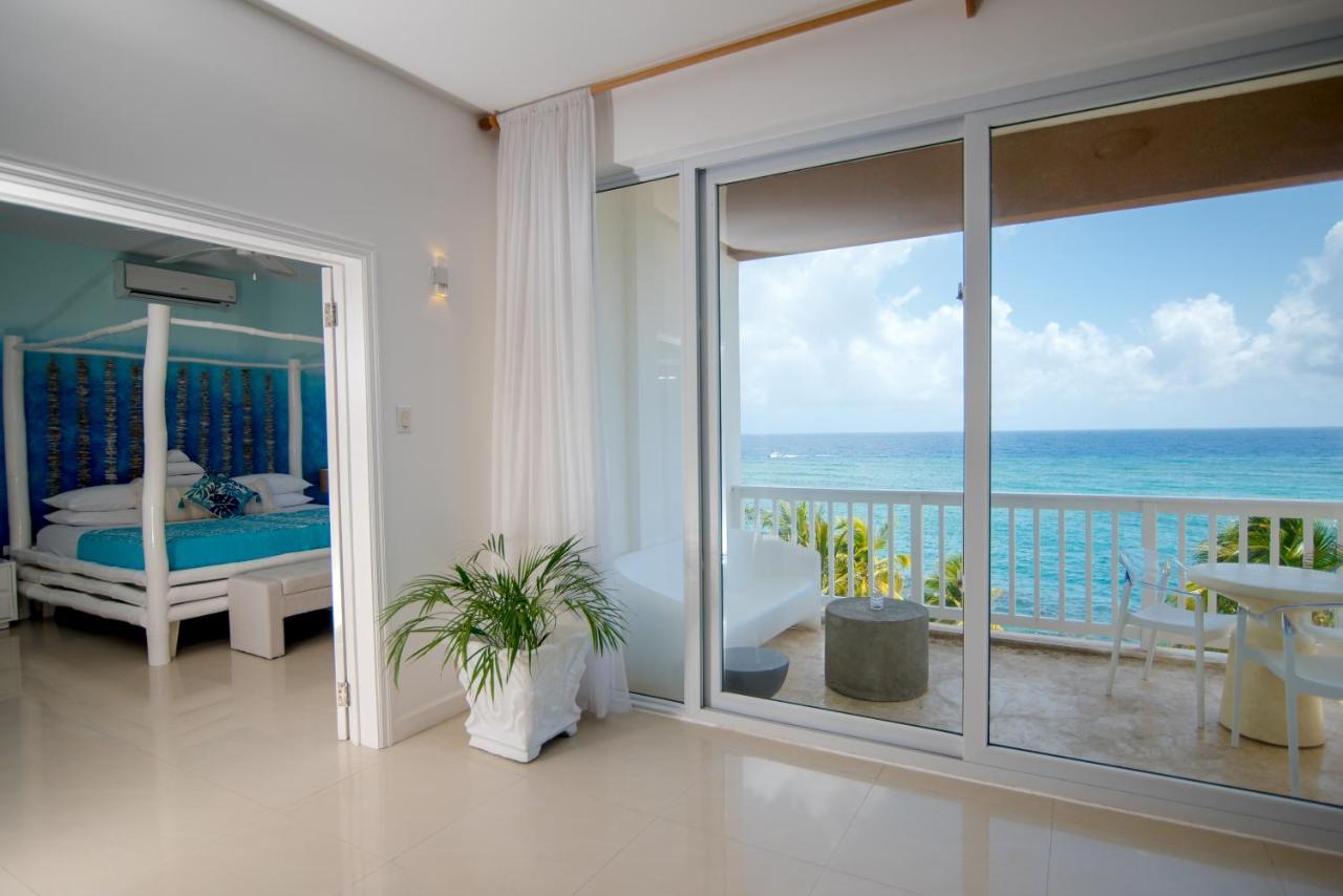 Ocho Rios Penthouse At Whispering Seas Apartment Bagian luar foto
