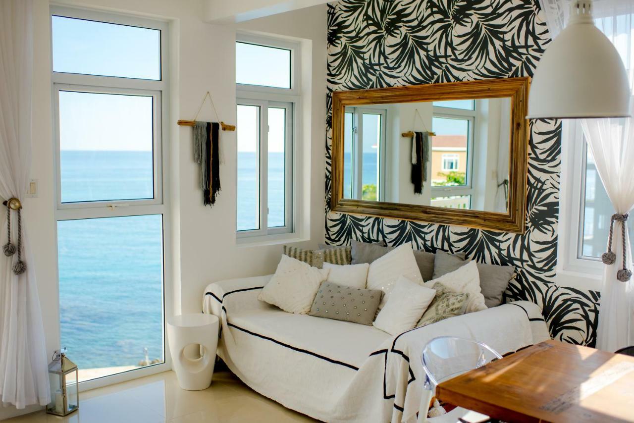 Ocho Rios Penthouse At Whispering Seas Apartment Bagian luar foto